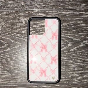 Wildflower pink bow case
